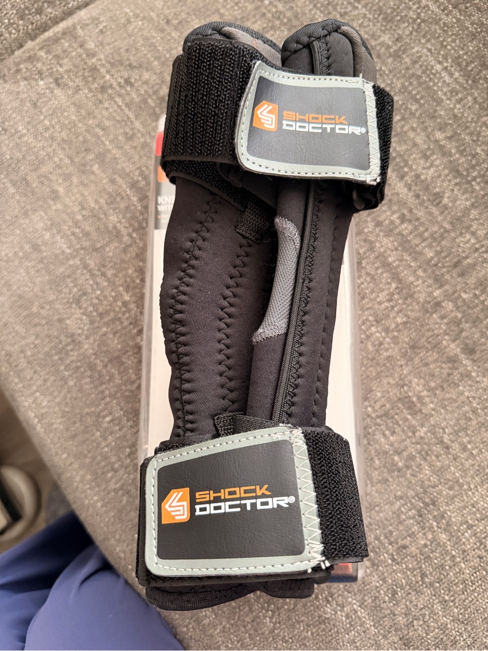 NWT Shock Doctor Knee Stabilizer Brace in Black and Gray - Adult MED - Picture 4 of 12